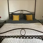 Σπίτι διακοπών - - Sleeps 2 - Parking Montembœuf