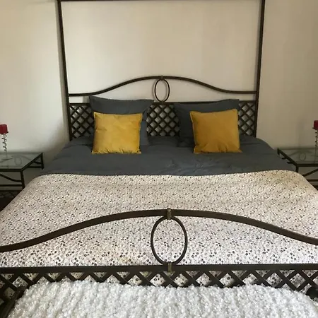 Дом отдыха - - Sleeps 2 - Parking Montemboeuf