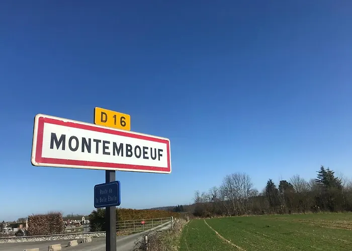 - - Sleeps 2 - Parking