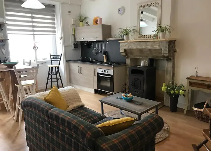 Сasa de vacaciones - - Sleeps 2 - Parking