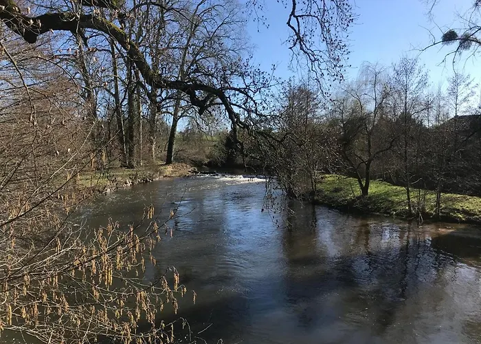 - - Sleeps 2 - Parking Montembœuf