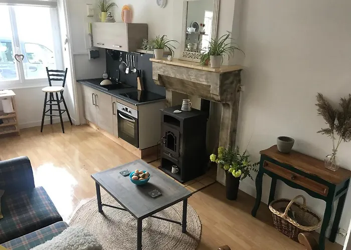 - - Sleeps 2 - Parking *